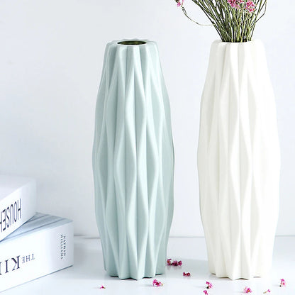 21cm Modern Flower Vase in White, Pink, and Green