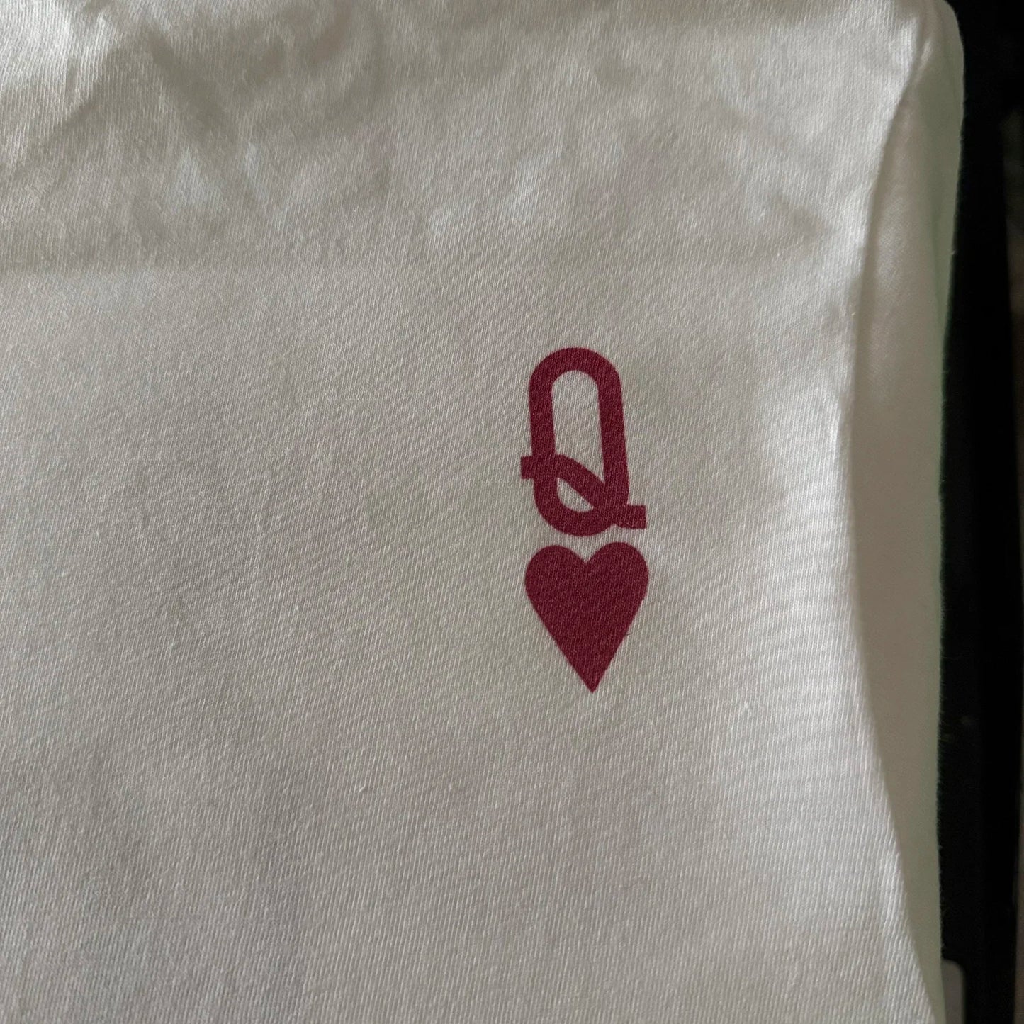 queen of hearts graphic t-shirt for kids