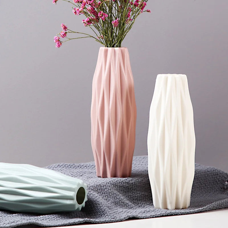 21cm modern flower vase in white, pink, and green