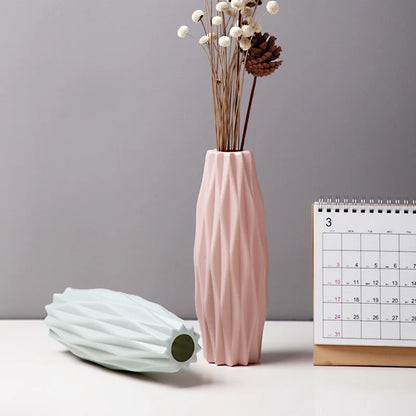 21cm Modern Flower Vase in White, Pink, and Green